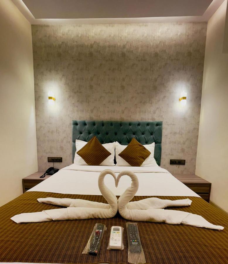 Hotel Lime Wood Мумбаї Екстер'єр фото
