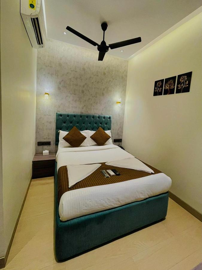 Hotel Lime Wood Мумбаї Екстер'єр фото