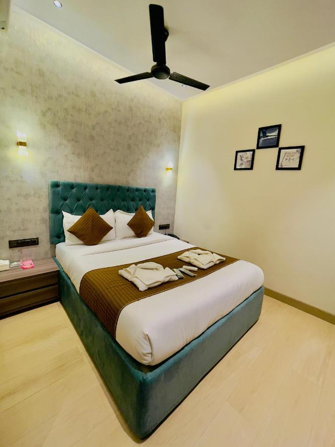 Hotel Lime Wood Мумбаї Екстер'єр фото