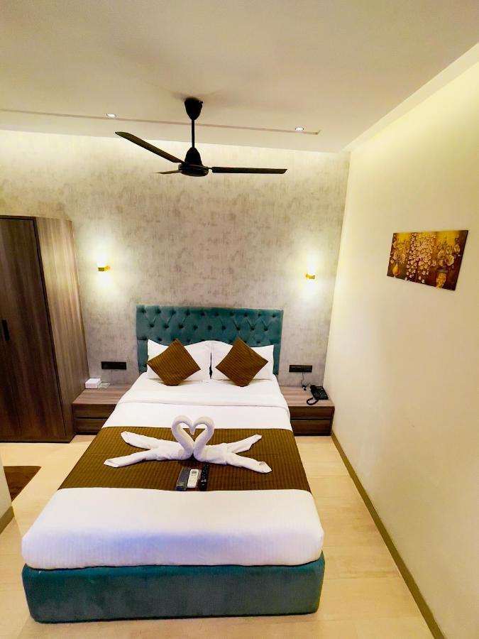 Hotel Lime Wood Мумбаї Екстер'єр фото
